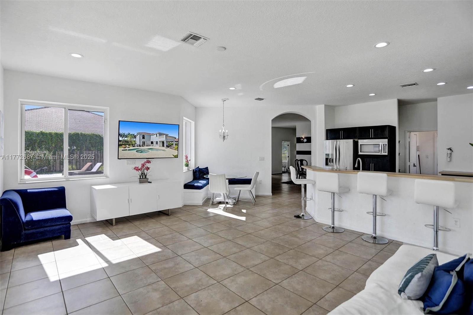 721 Ranch Rd, Weston, Florida image 22