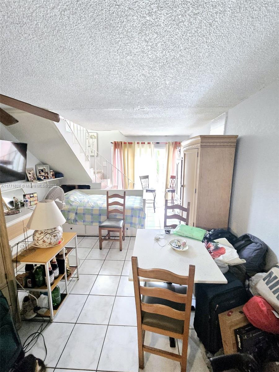 1300 W 47th Pl #217B, Hialeah, Florida image 4