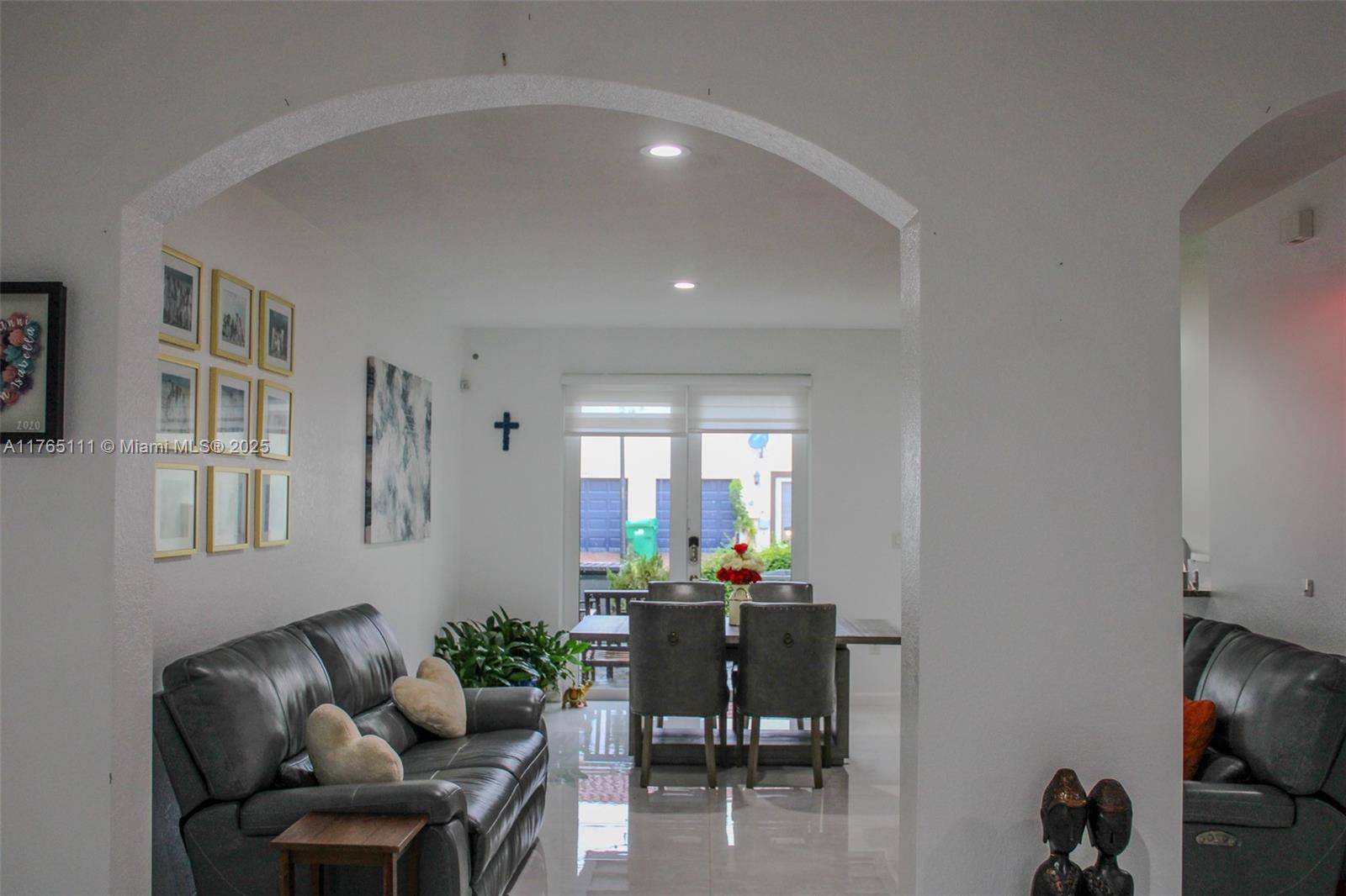 Listing Photo 23