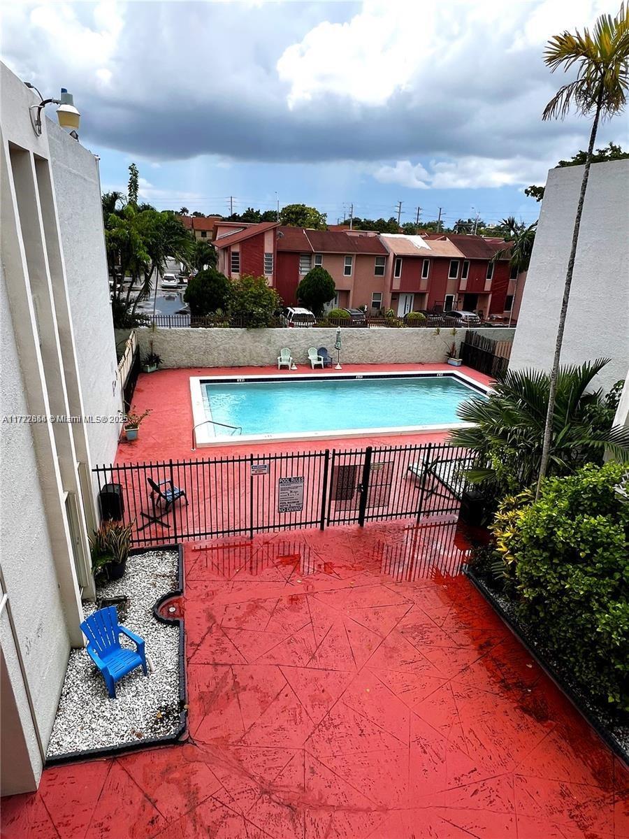1480 W 46th St #307, Hialeah, Florida image 3