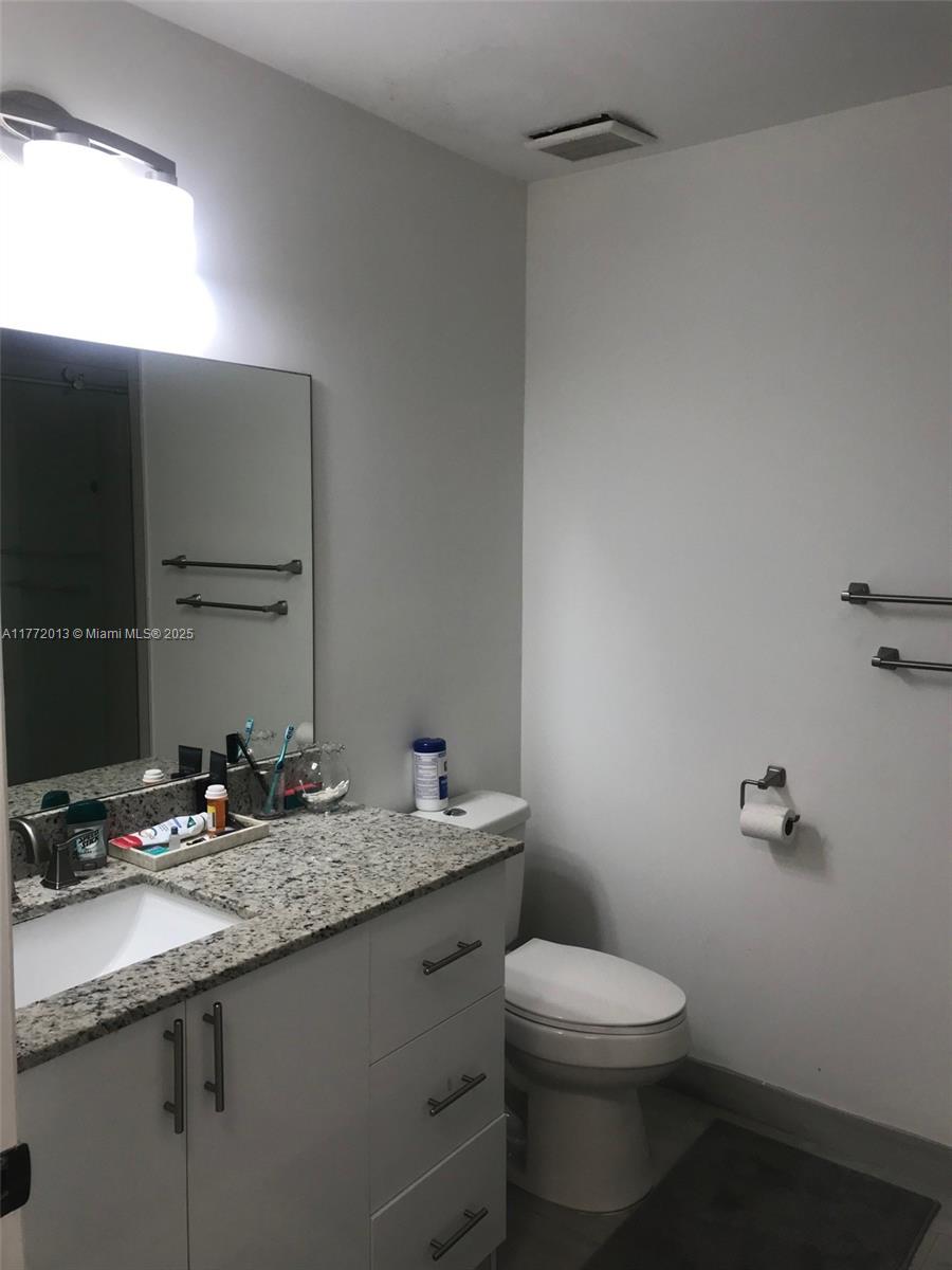 14621 Balgowan Rd #102-3, Miami Lakes, Florida image 11