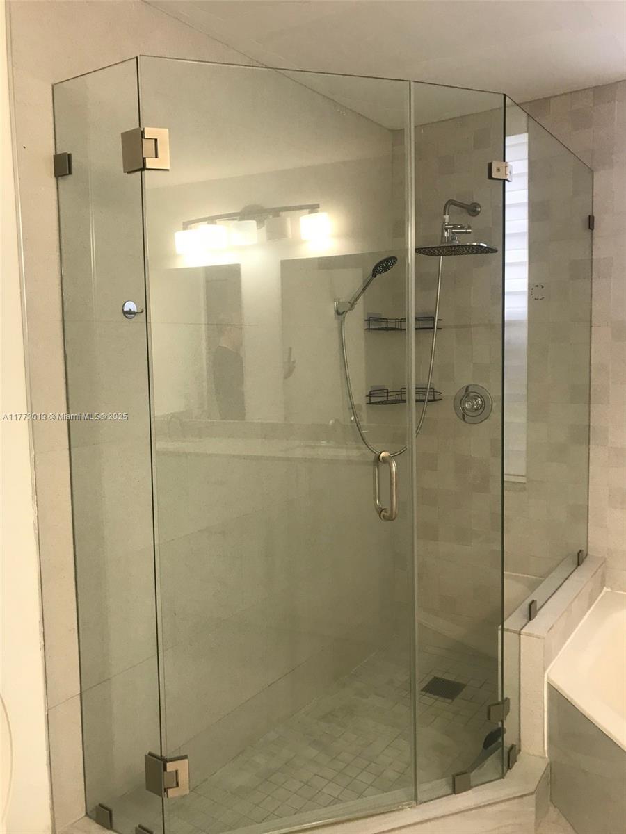 14621 Balgowan Rd #102-3, Miami Lakes, Florida image 22
