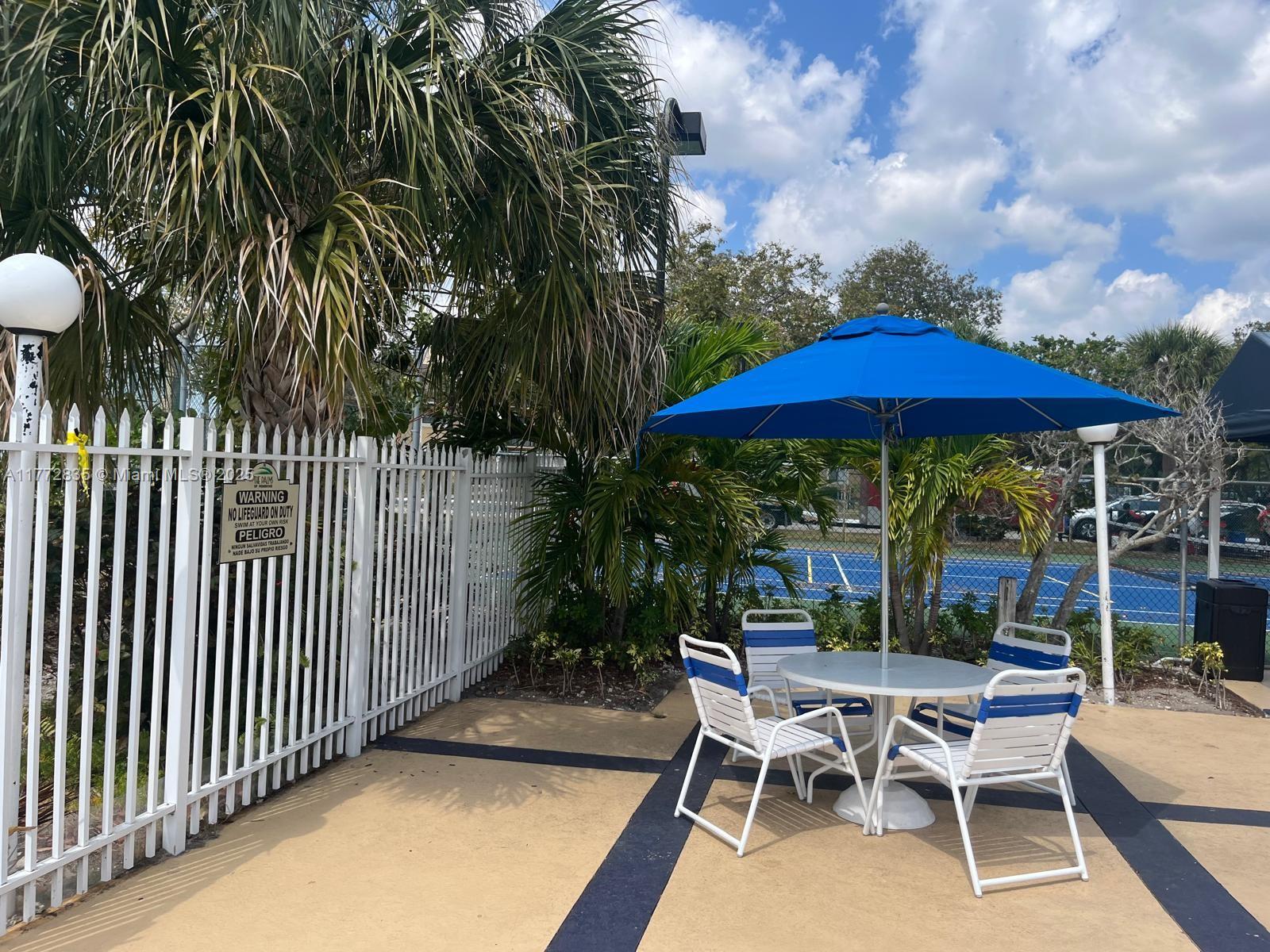 9491 N Palm Cir N #9491, Pembroke Pines, Florida image 46