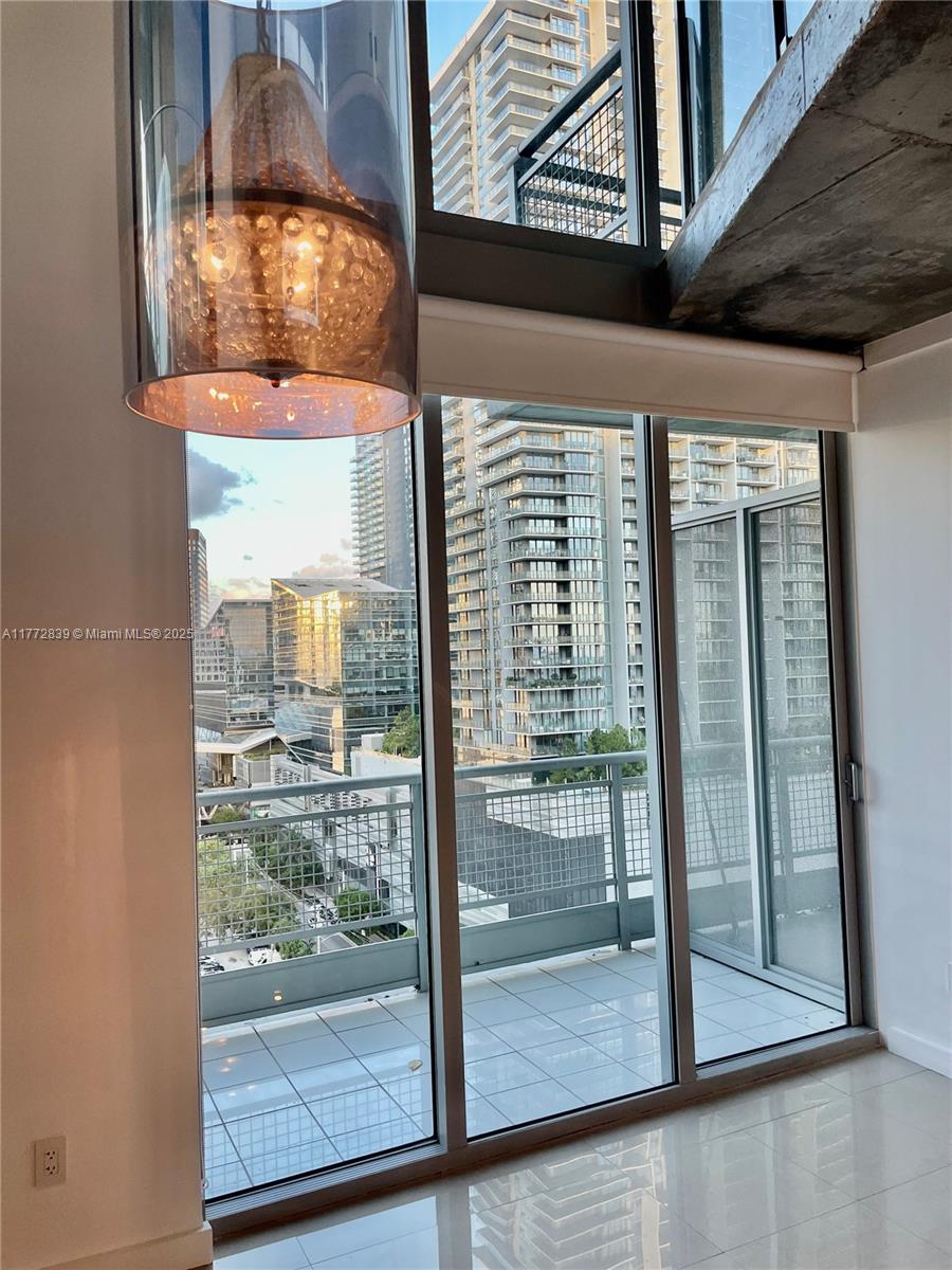 690 SW 1st Ct #1922, Miami FL 33130