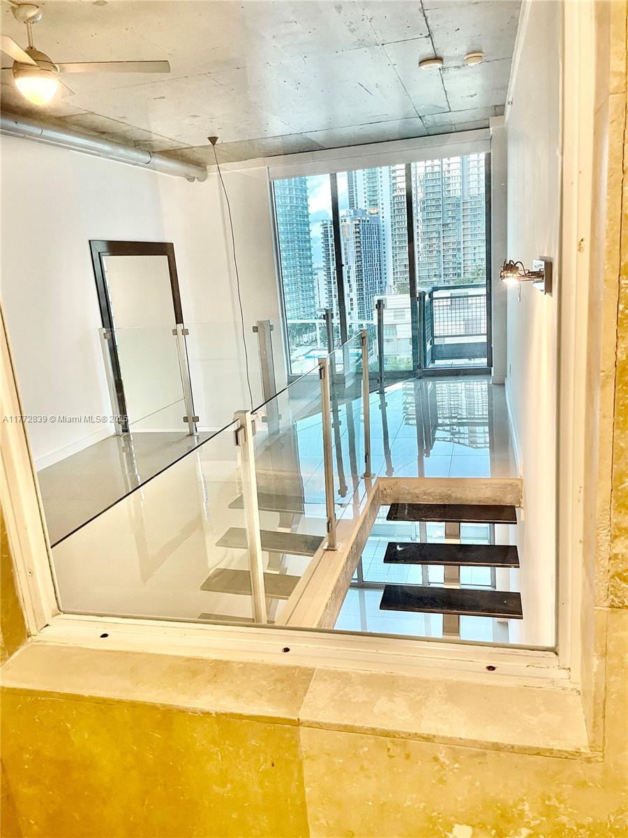 690 SW 1st Ct #1922, Miami FL 33130
