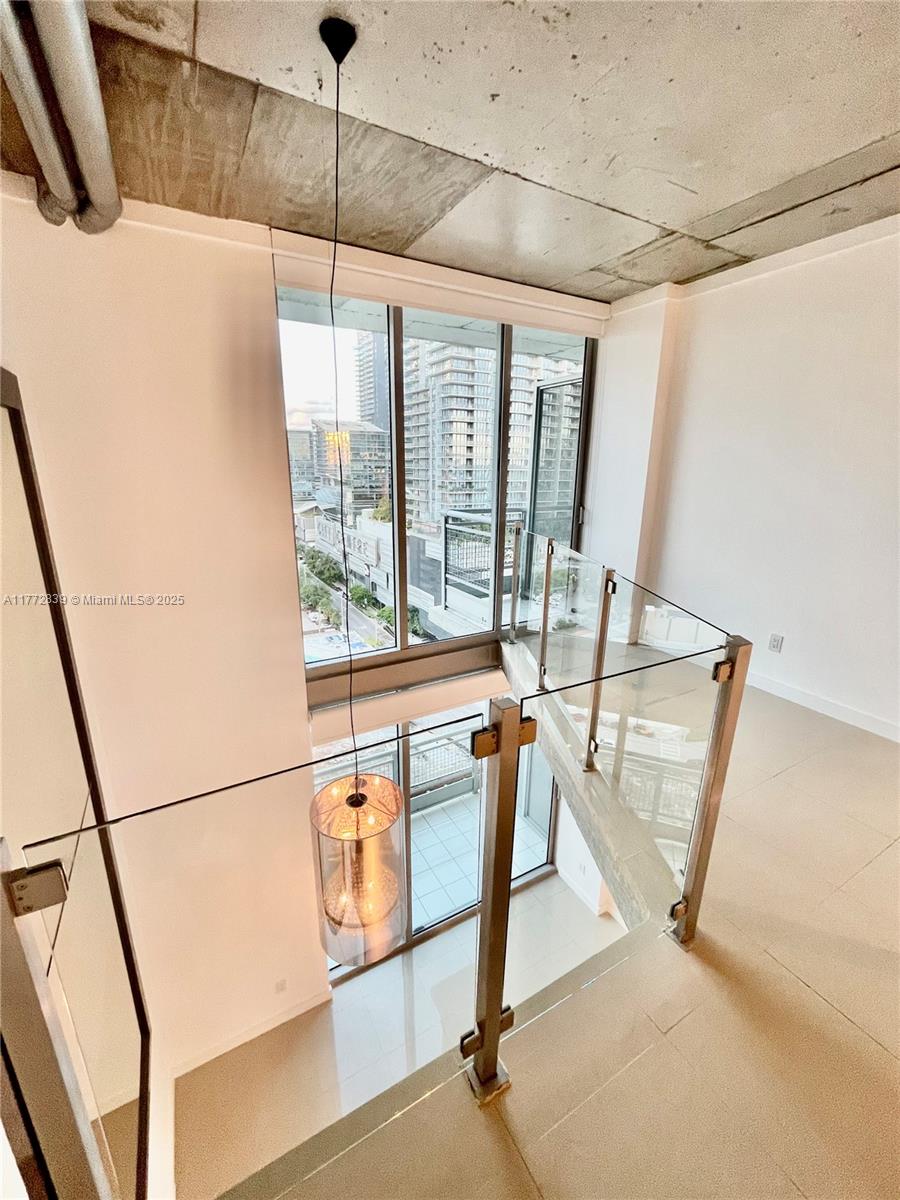 690 SW 1st Ct #1922, Miami FL 33130