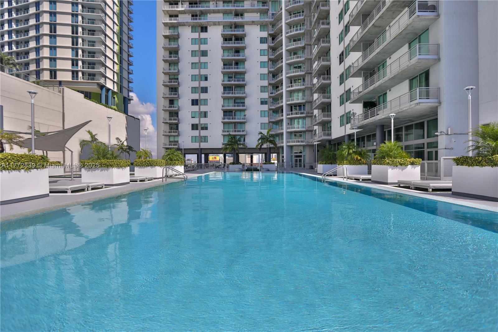 690 SW 1st Ct #1922, Miami FL 33130