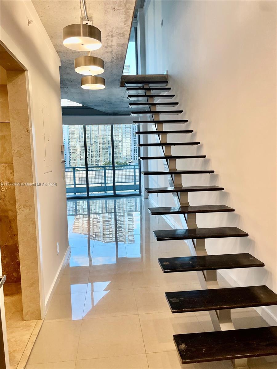 690 SW 1st Ct #1922, Miami FL 33130