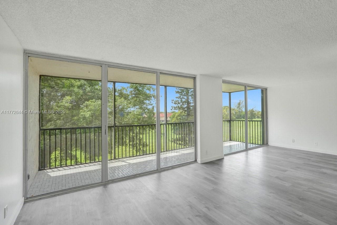 3821 Environ Blvd #403, Lauderhill, Florida image 20