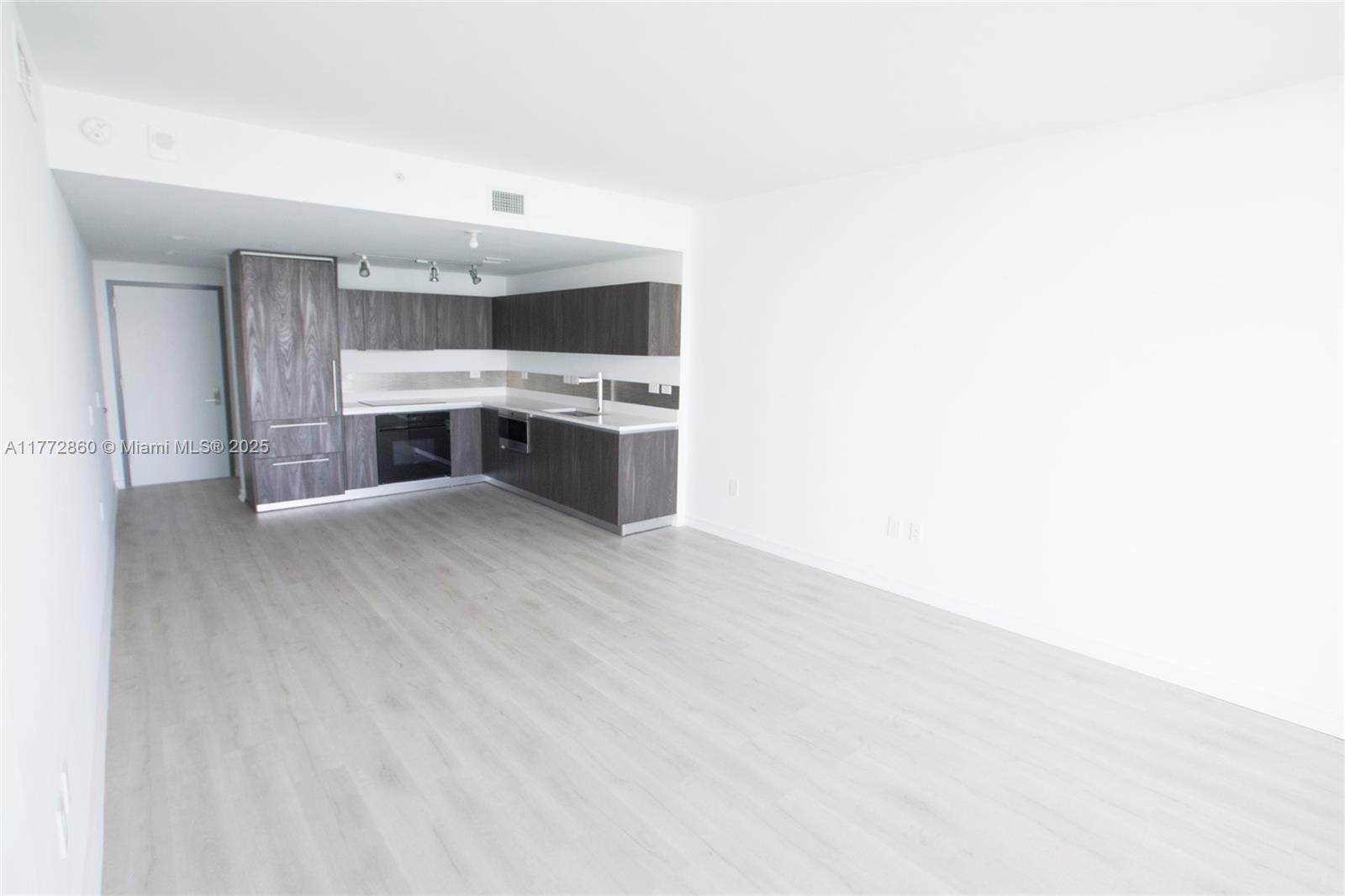 3131 NE 7th Ave #4405, Miami FL 33137