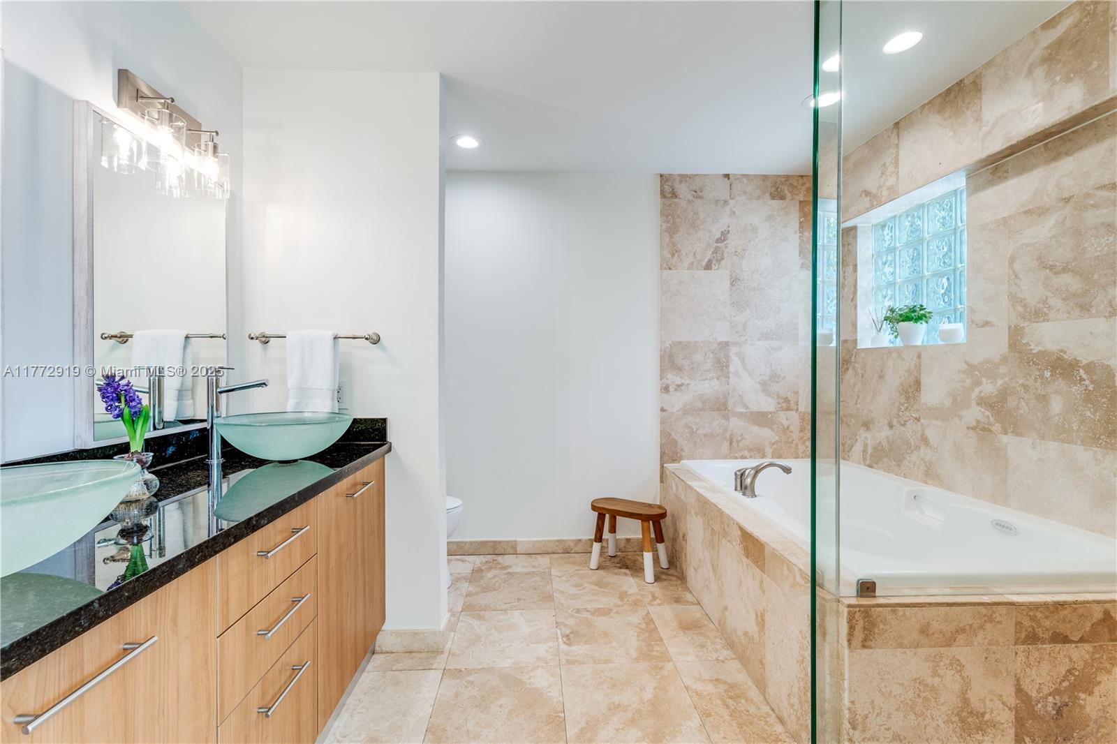 2699 Tigertail Ave #23, Coconut Grove, Florida image 16