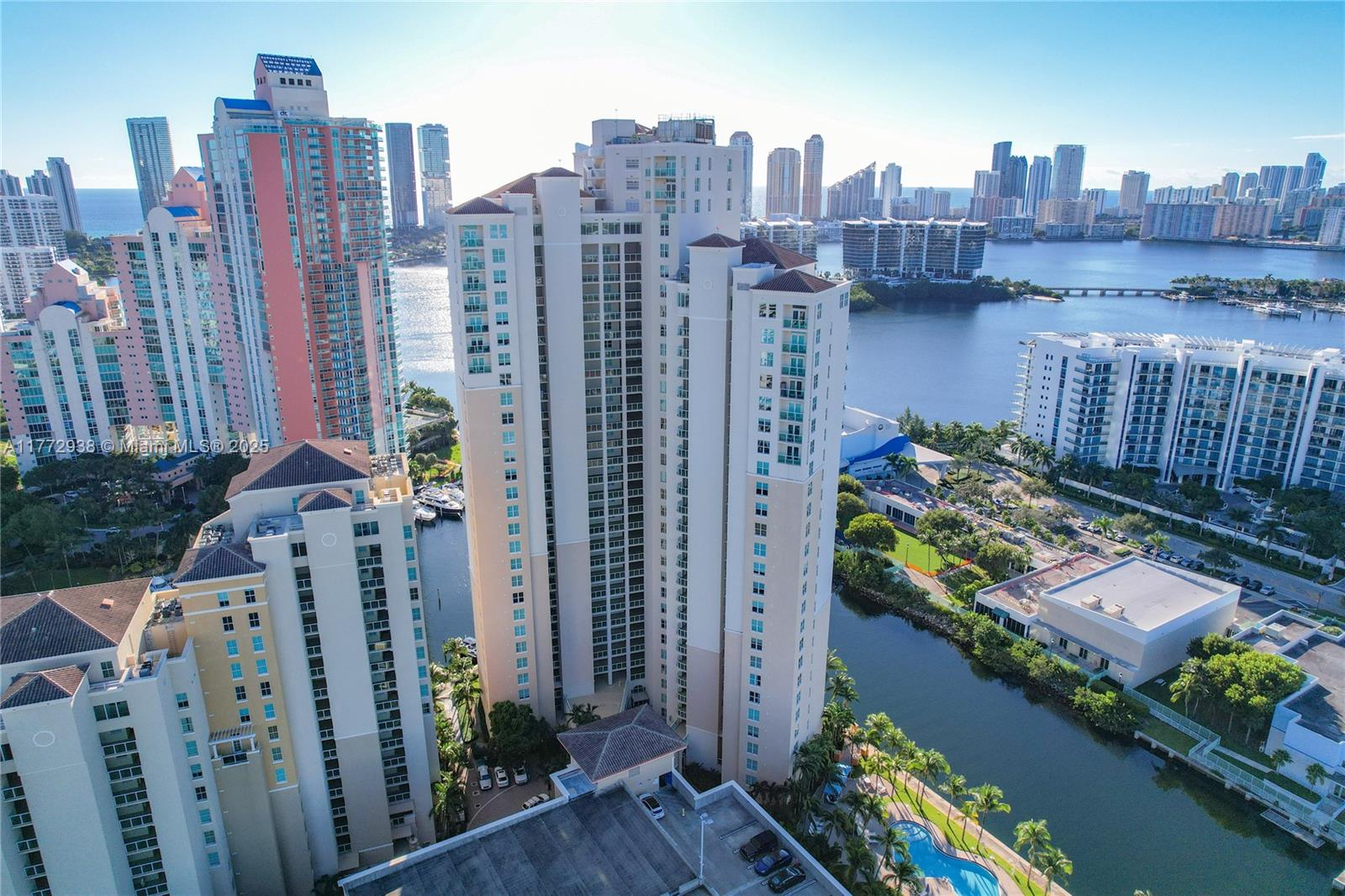 3330 NE 190th St #TH18 For Sale A11772938, FL