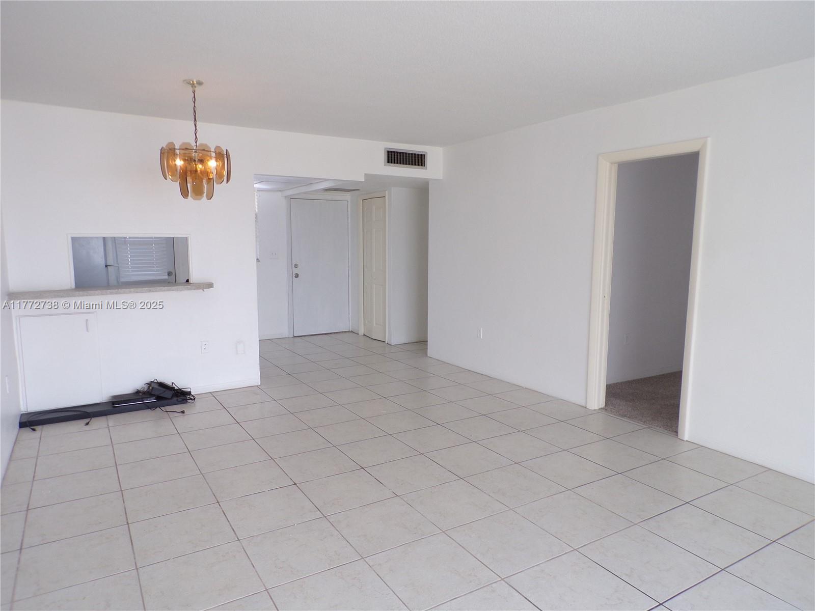 2920 Point East Dr #N111, Aventura, Florida image 12
