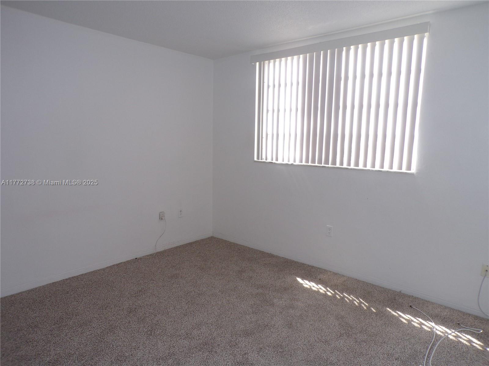 Listing Photo 24