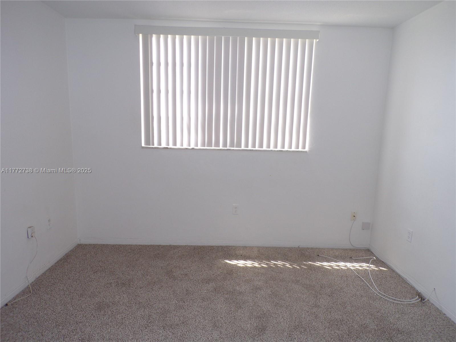 2920 Point East Dr #N111, Aventura, Florida image 26