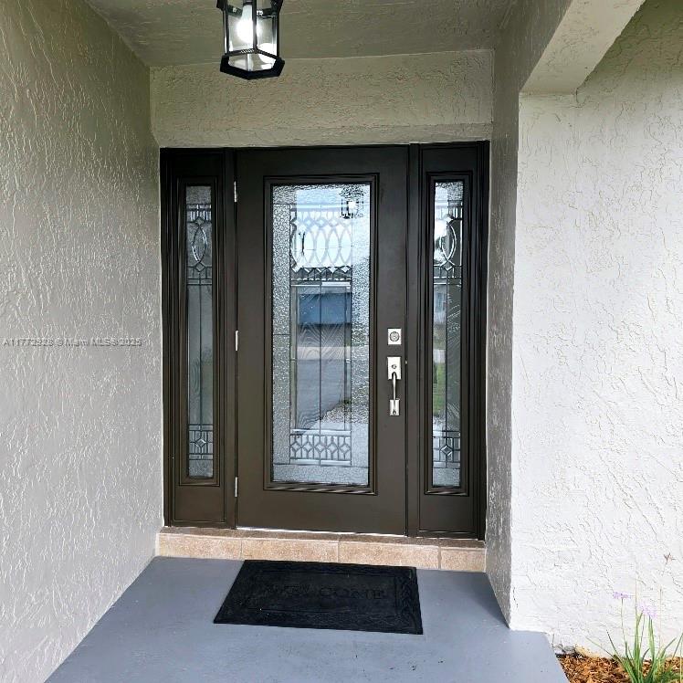 2840 NW 112th Ter, Plantation, Florida image 2