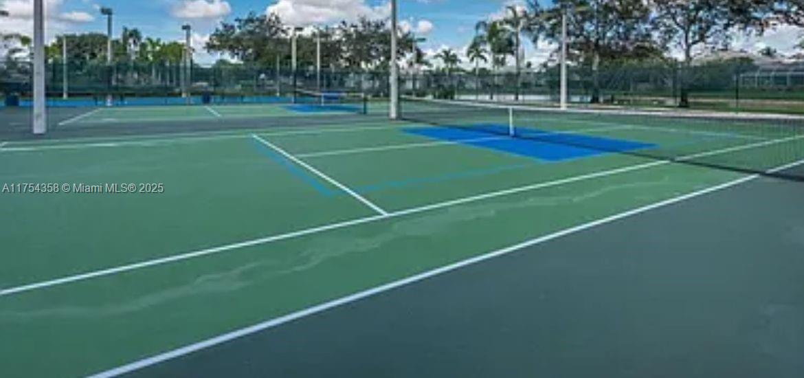 Residential, Wellington, Florida image 15
