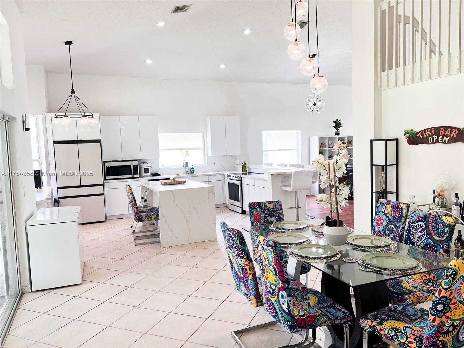 Residential, Wellington, Florida image 17