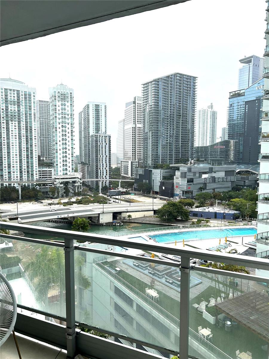 Listing Photo 18