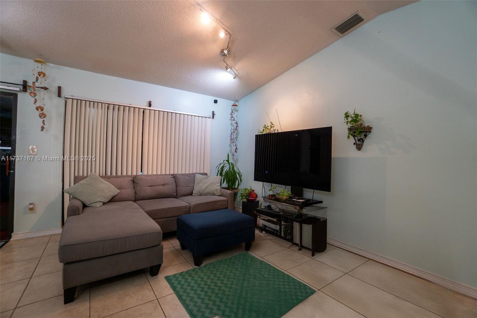 9671 W Elm Ln, Miramar, Florida image 49