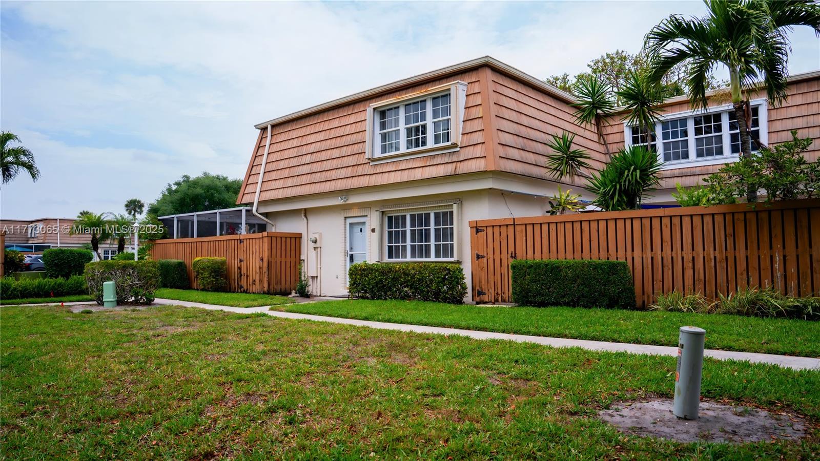 4270 Hazel Ave #B, Palm Beach Gardens, Florida image 3