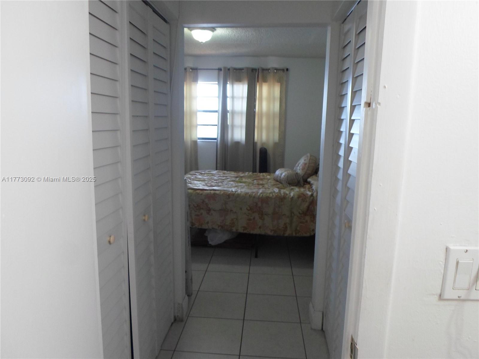 2750 W 60th St #59, Hialeah, Florida image 24