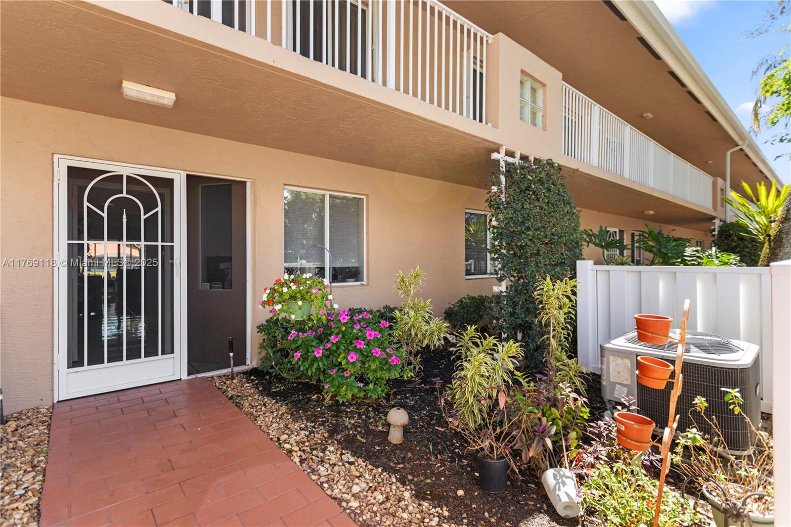 5876 Regal Glen Dr #101, Boynton Beach, Florida image 36