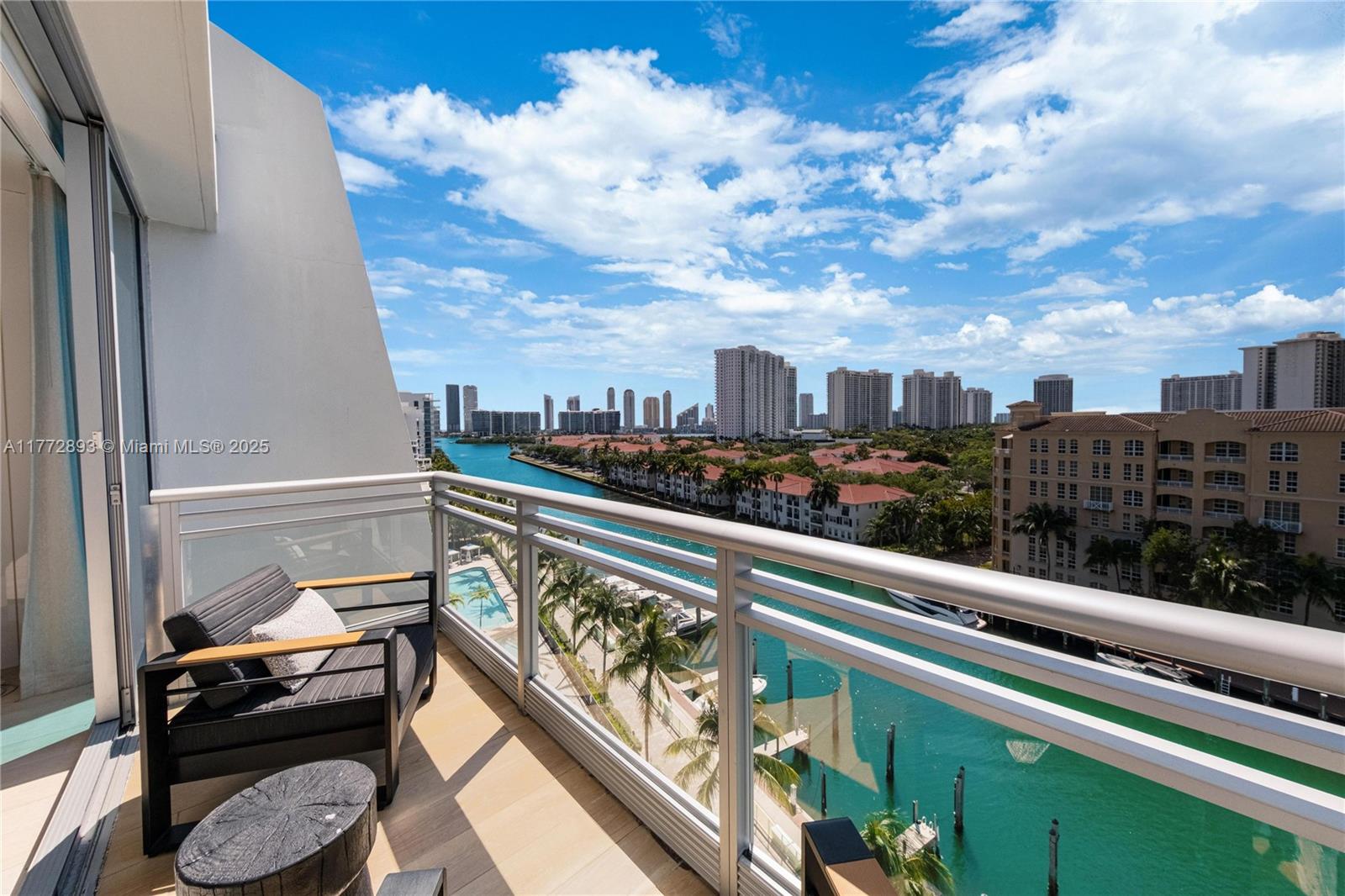 Residential, Aventura, Florida image 48