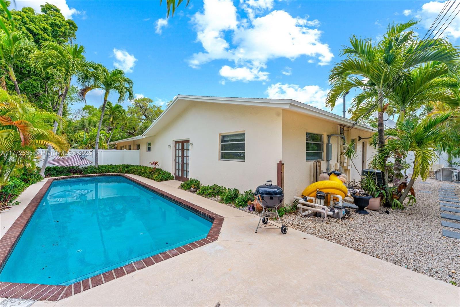 1494 SW 32nd Ct, Fort Lauderdale, Florida image 2
