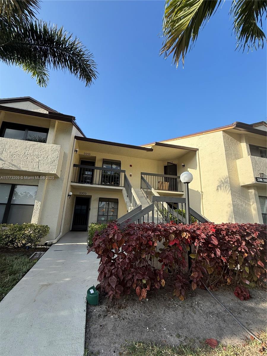 Residential, Green Acres, Florida image 17