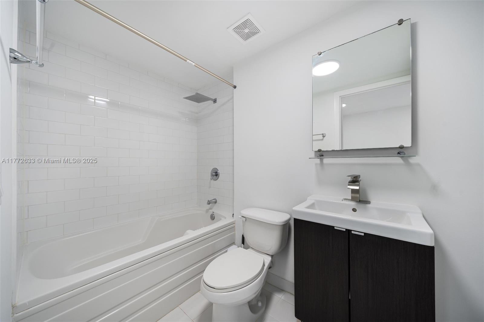 690 SW 1st Ct #2926, Miami FL 33130