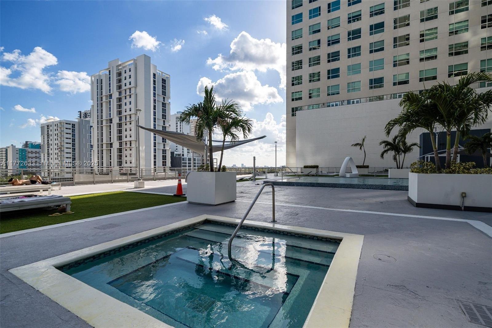 690 SW 1st Ct #2926, Miami FL 33130