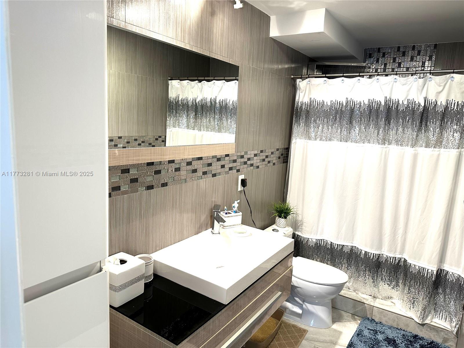 Listing Photo 23