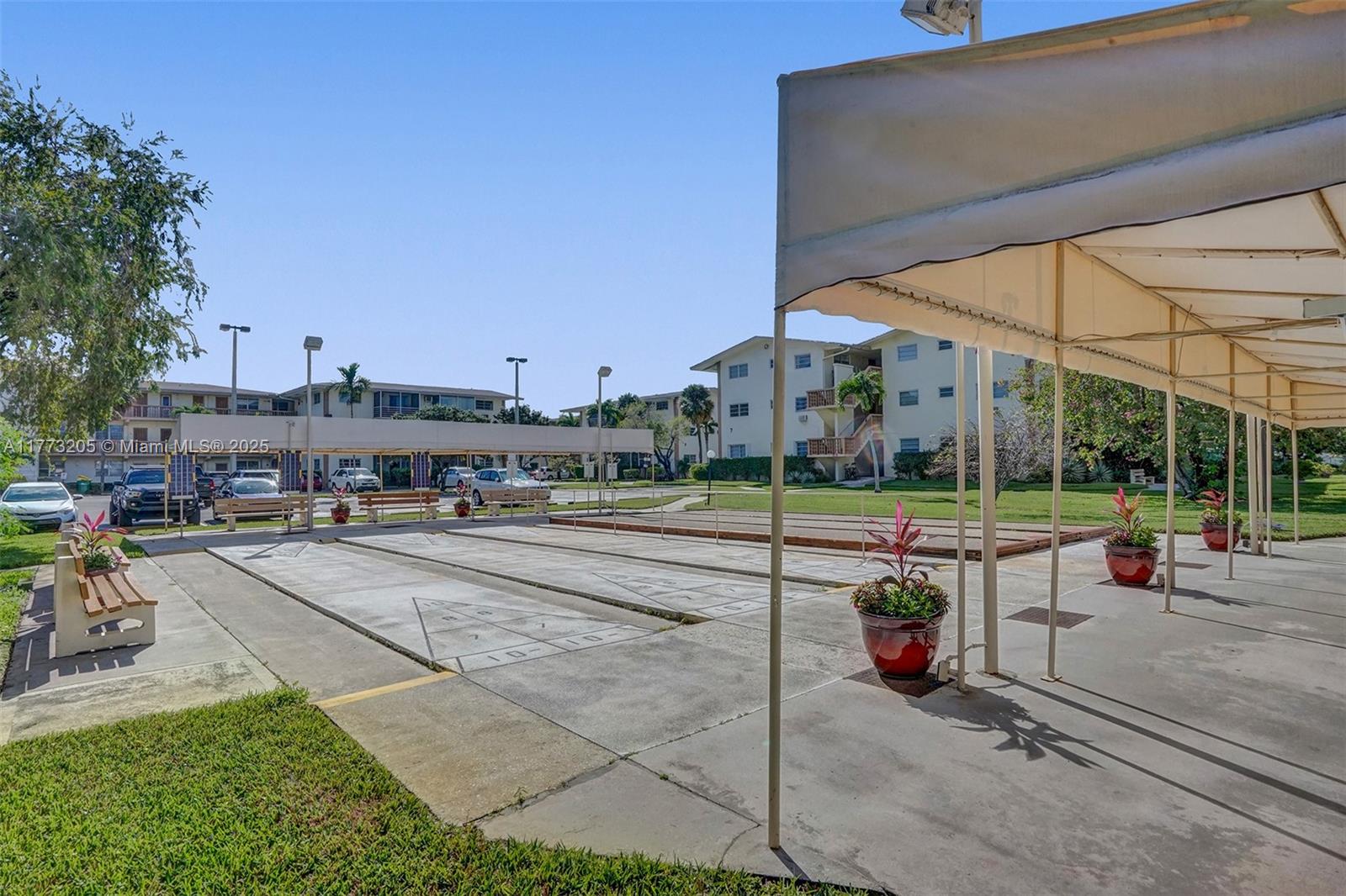 17090 NE 14th Ave #104, North Miami Beach, Florida image 25