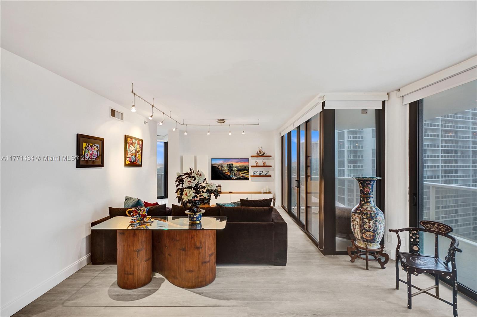 Listing Photo 22