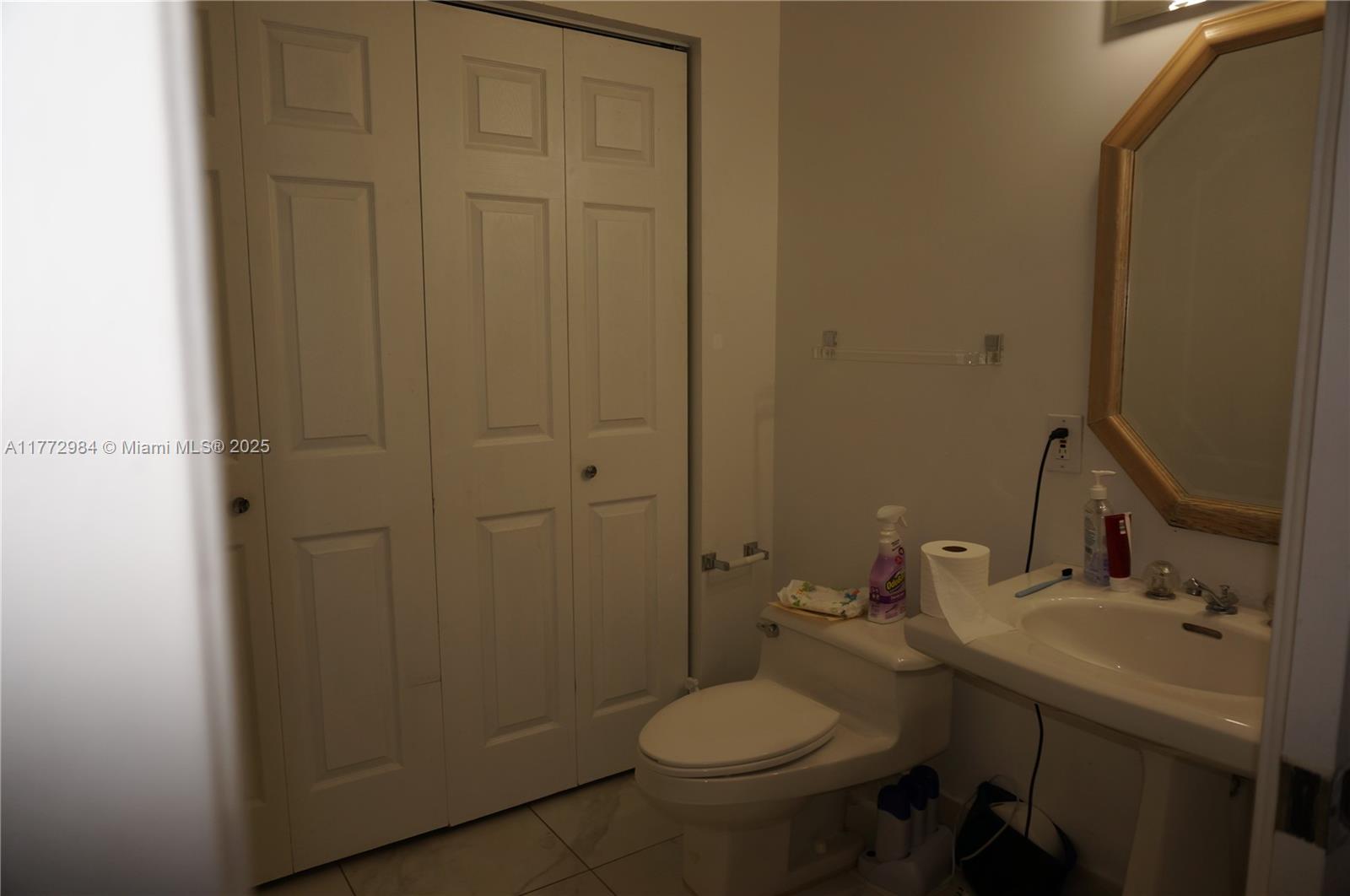 Listing Photo 17