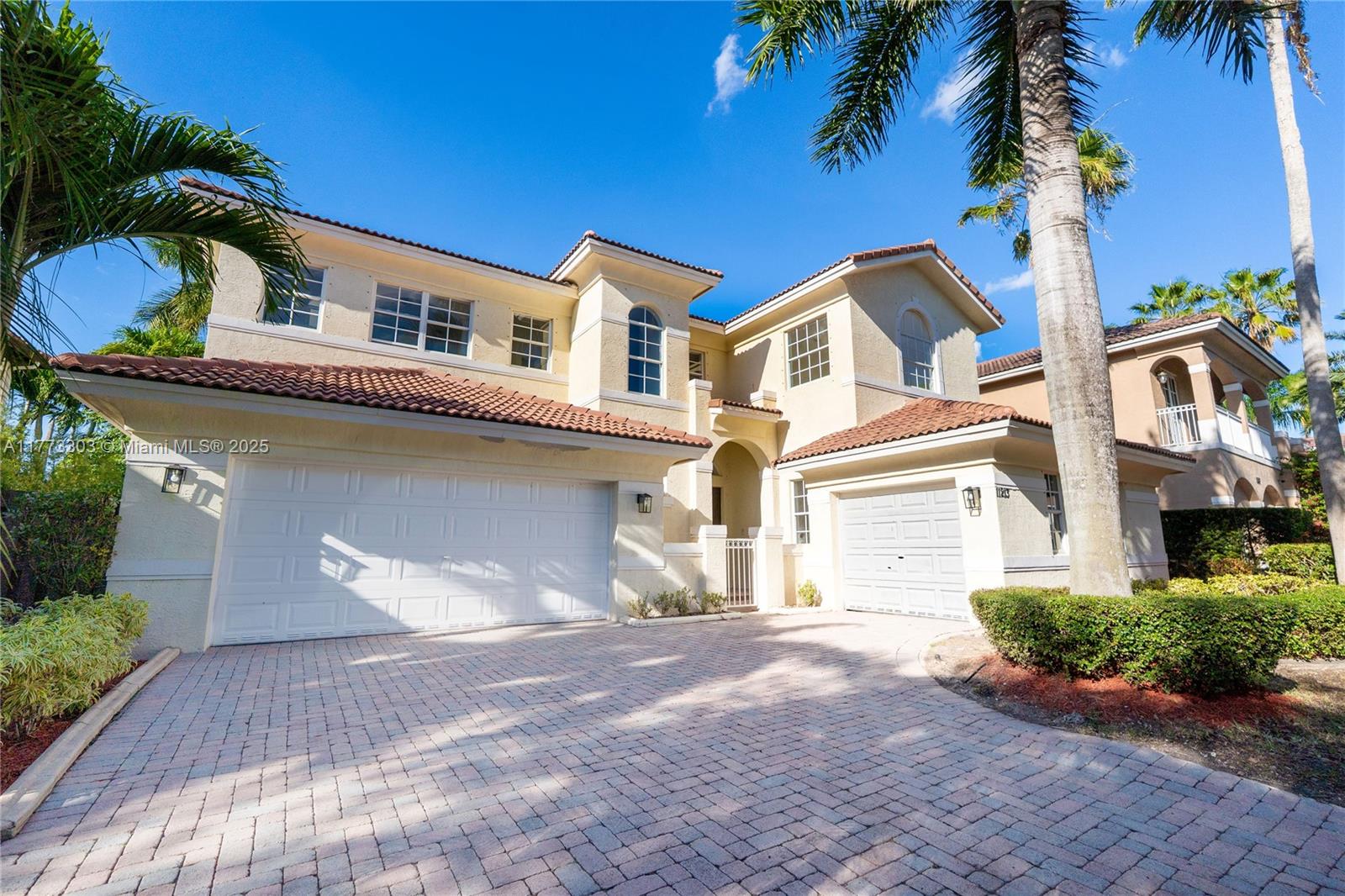 Casa para Alugar em Doral, FL