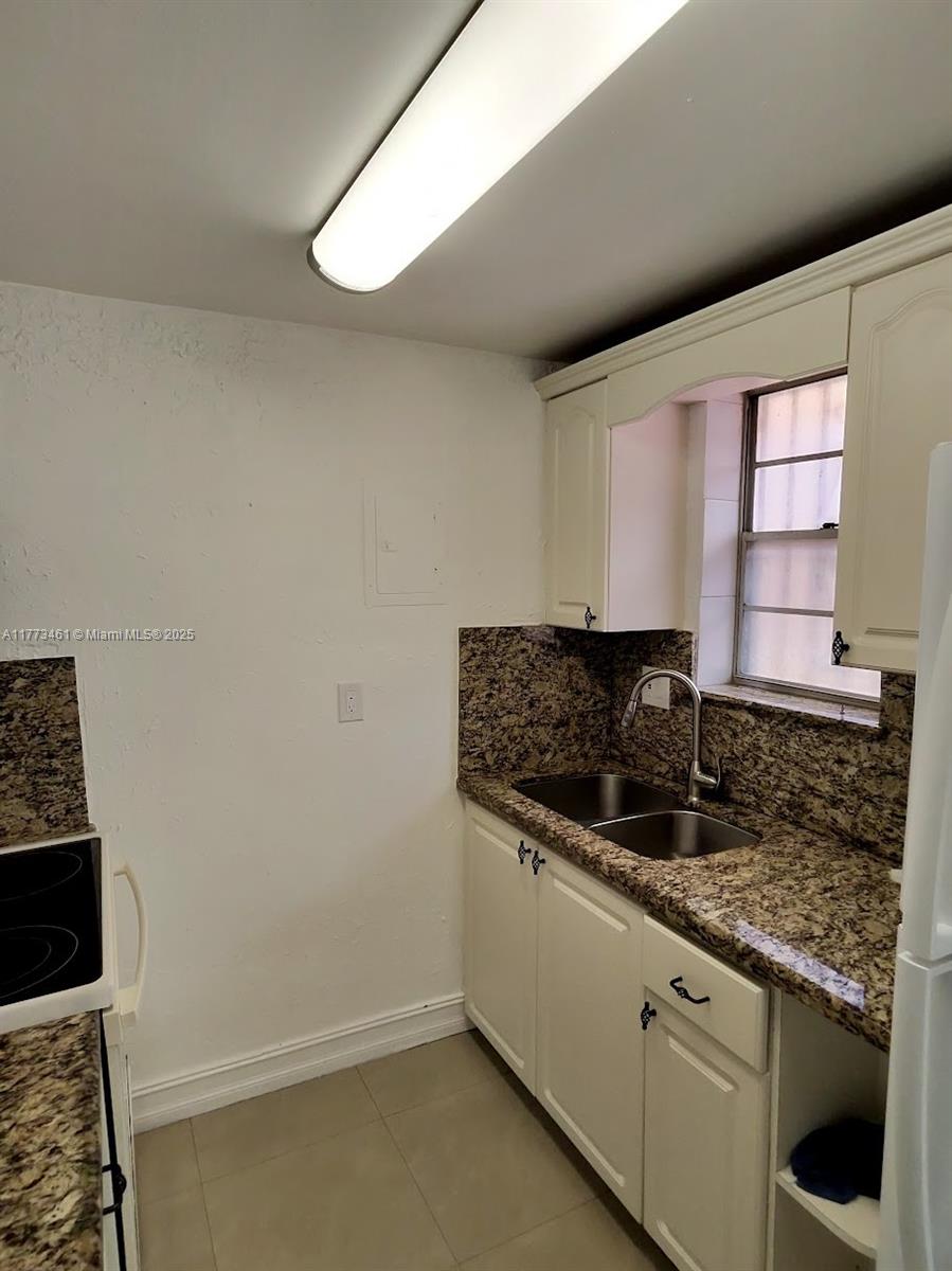 3800 Palm Ave #119, Hialeah, Florida image 6