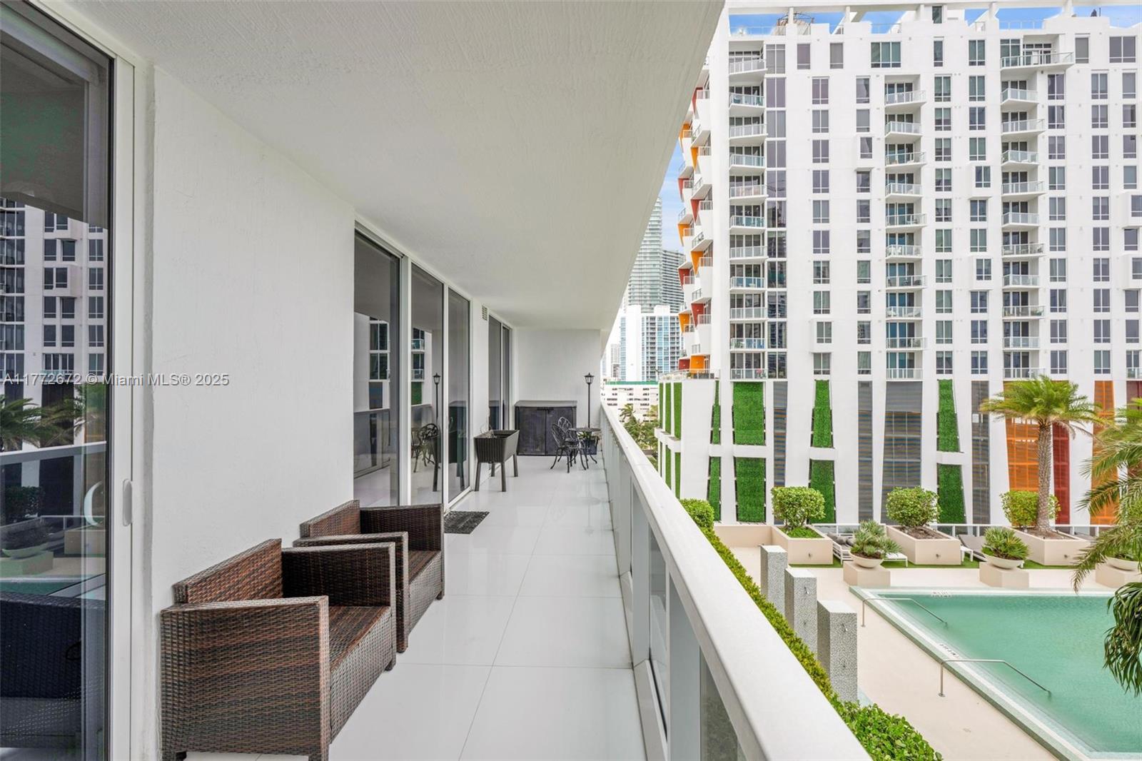 600 NE 27th St #803, Miami FL 33137