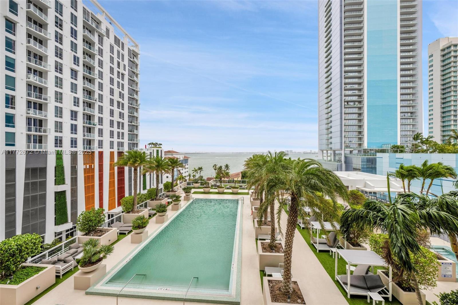 600 NE 27th St #803, Miami FL 33137