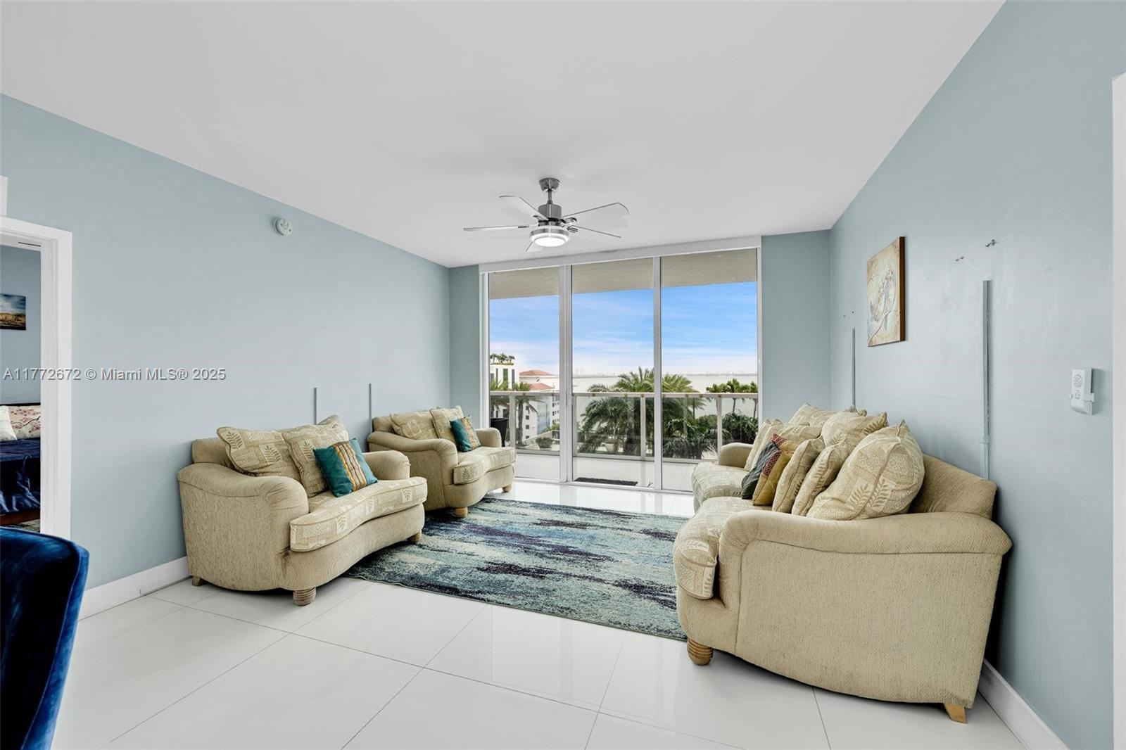 600 NE 27th St #803, Miami FL 33137