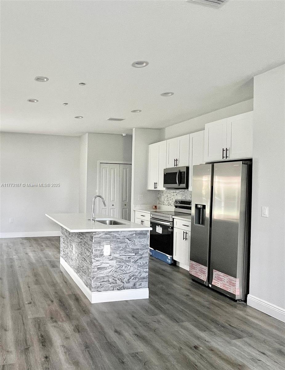 17041 Malta, Port Charlotte, Florida image 29
