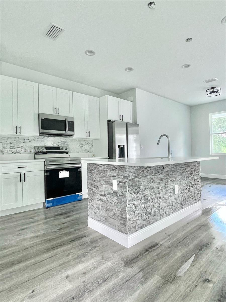 17041 Malta, Port Charlotte, Florida image 31
