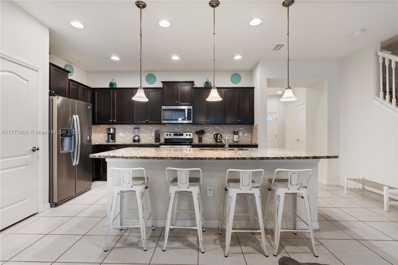 2428 Dubai Street, Kissimmee, Florida image 5