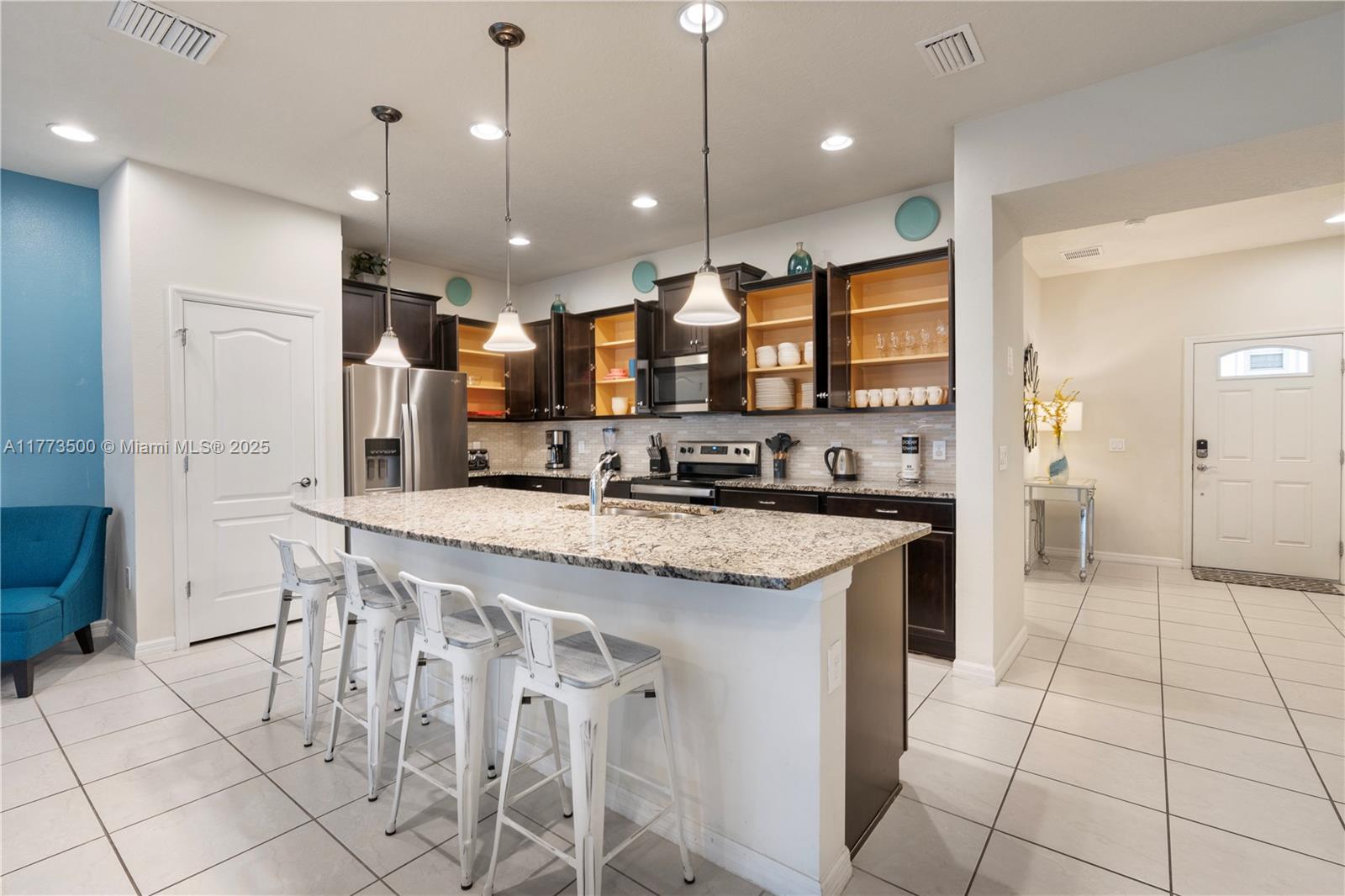2428 Dubai Street, Kissimmee, Florida image 6
