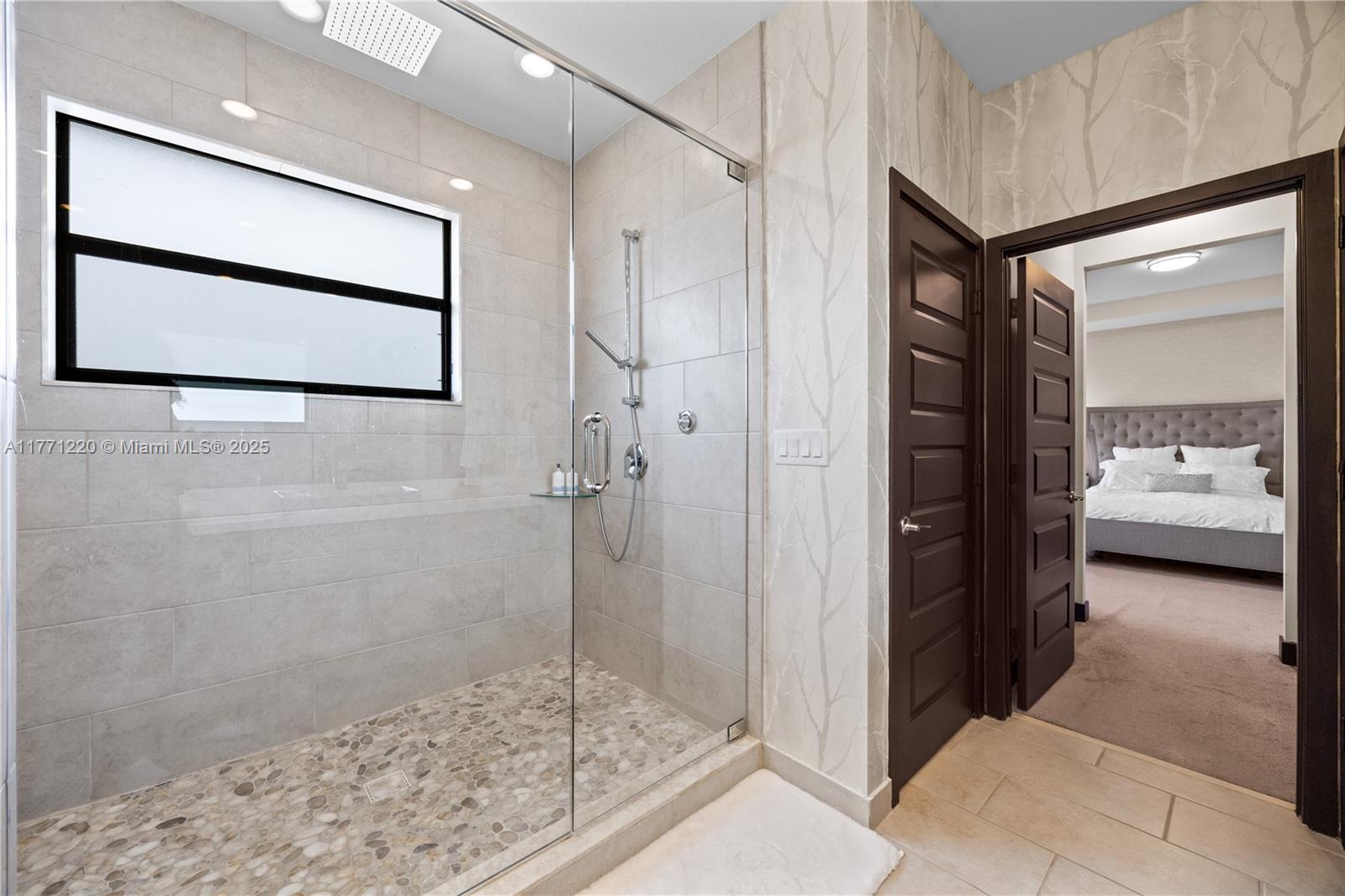 15742 NW 88th Ave, Miami Lakes, Florida image 21