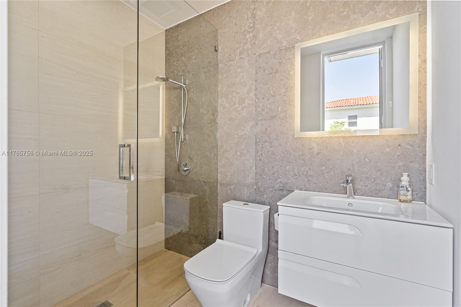 Listing Photo 41