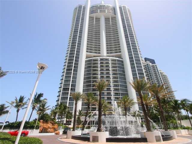 Condo for Sale in Sunny Isles Beach, FL