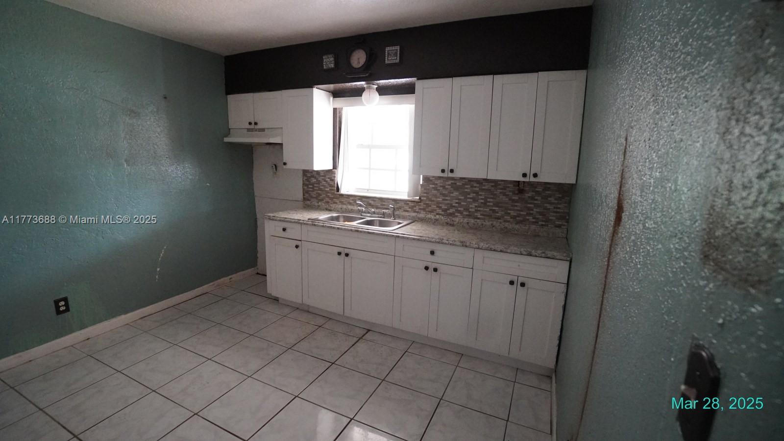 2798 NW 20th St, Fort Lauderdale, Florida image 4