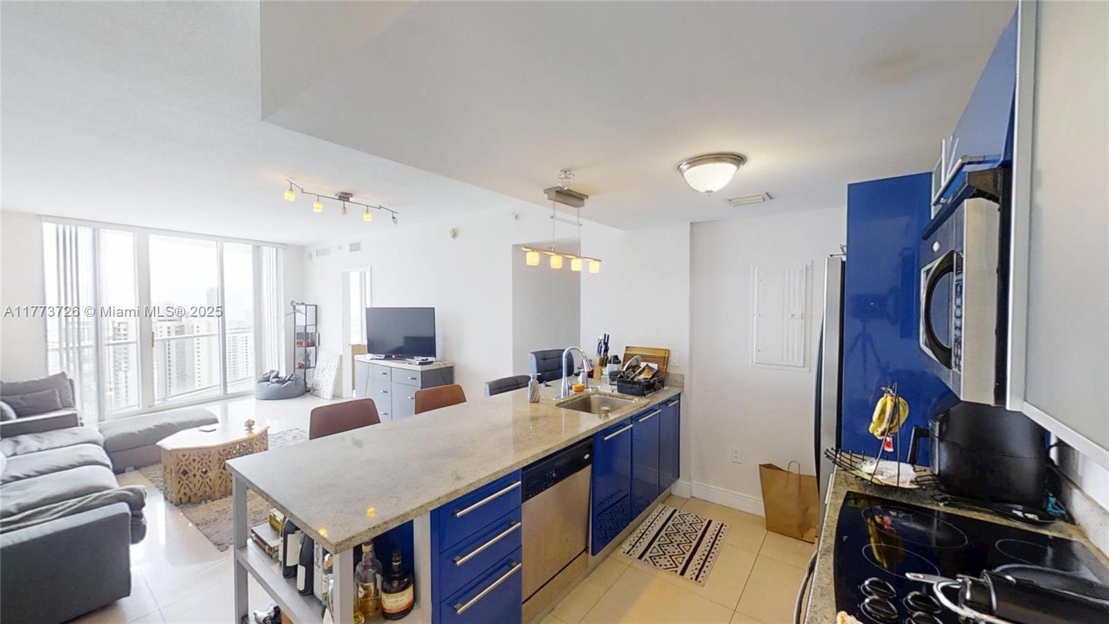 Apartamento à Venda em Miami, FL